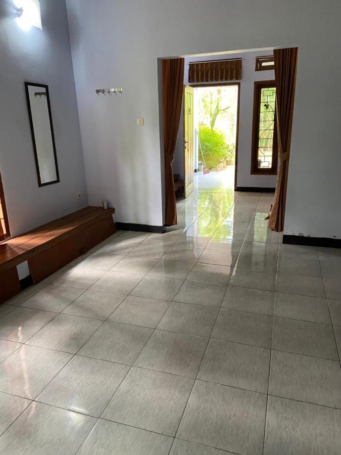 Rimba Bungalow Apartment Kuta  Ngoại thất bức ảnh